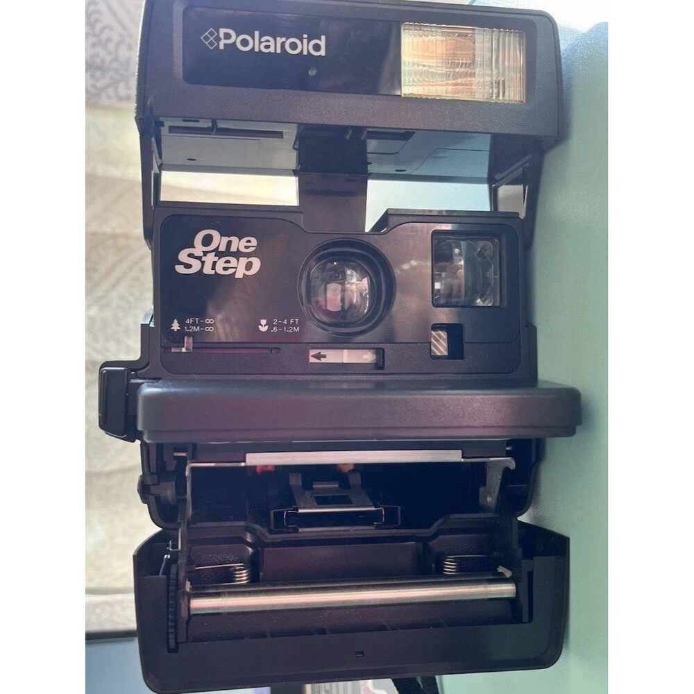 Polaroid OneStep One Step 600 Instant Film Camera, Black ,Vintage, Untested